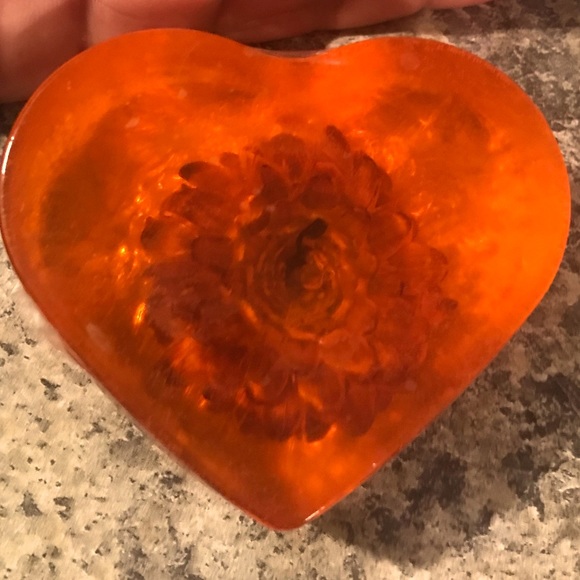 Handmade heart ❤️ shaped Wild berries and Cucumber melon scented bar soaps! - Picture 2 of 8